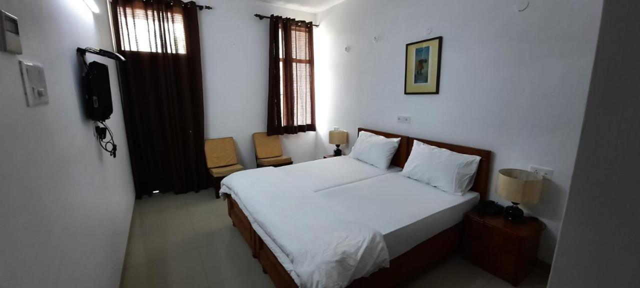 New Delhi Ymca Tourist Hostel Exteriér fotografie
